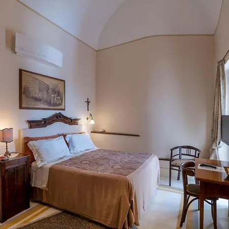 Palazzo Rollo Panzió 2*